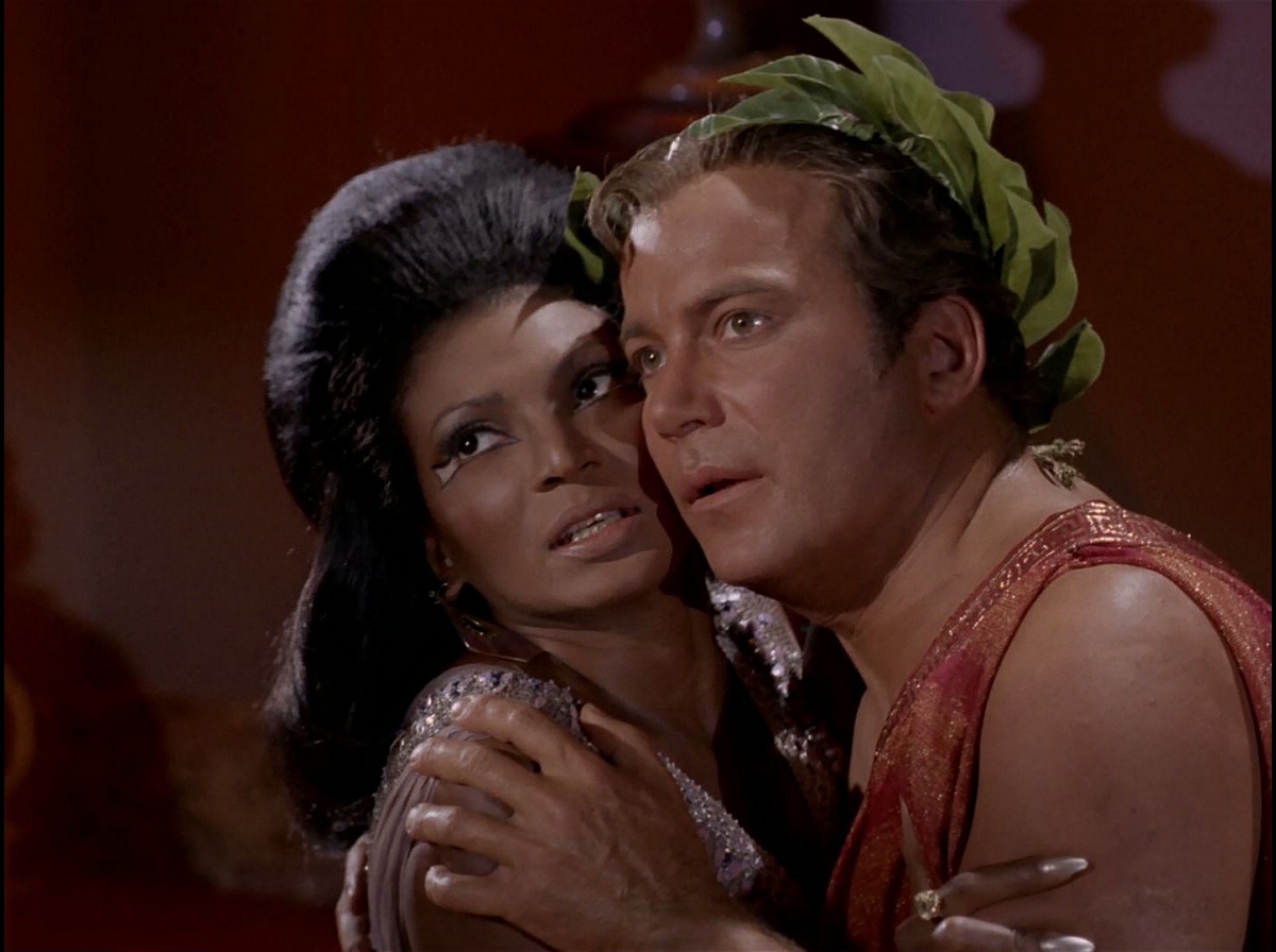 Daily Pic # 1867, Uhura & Kirk